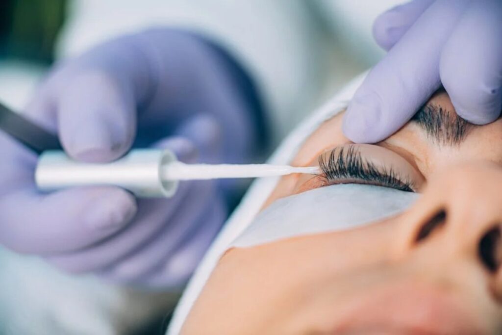 Can you use a Lash Growth Serum with a Lash Lift